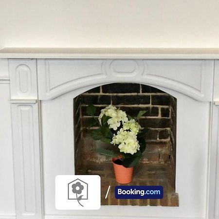 Netley Village Apartment Hamble-le-Rice Dış mekan fotoğraf